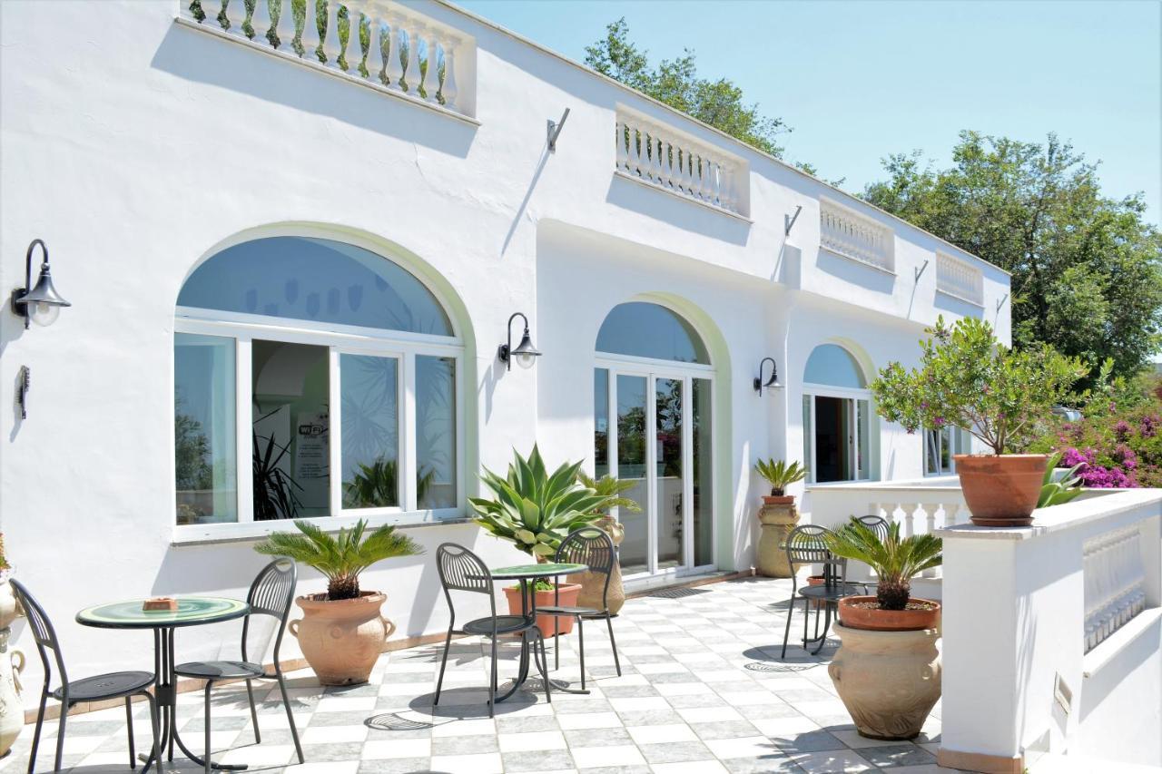 Hotel La Ginestra Forio  Bagian luar foto