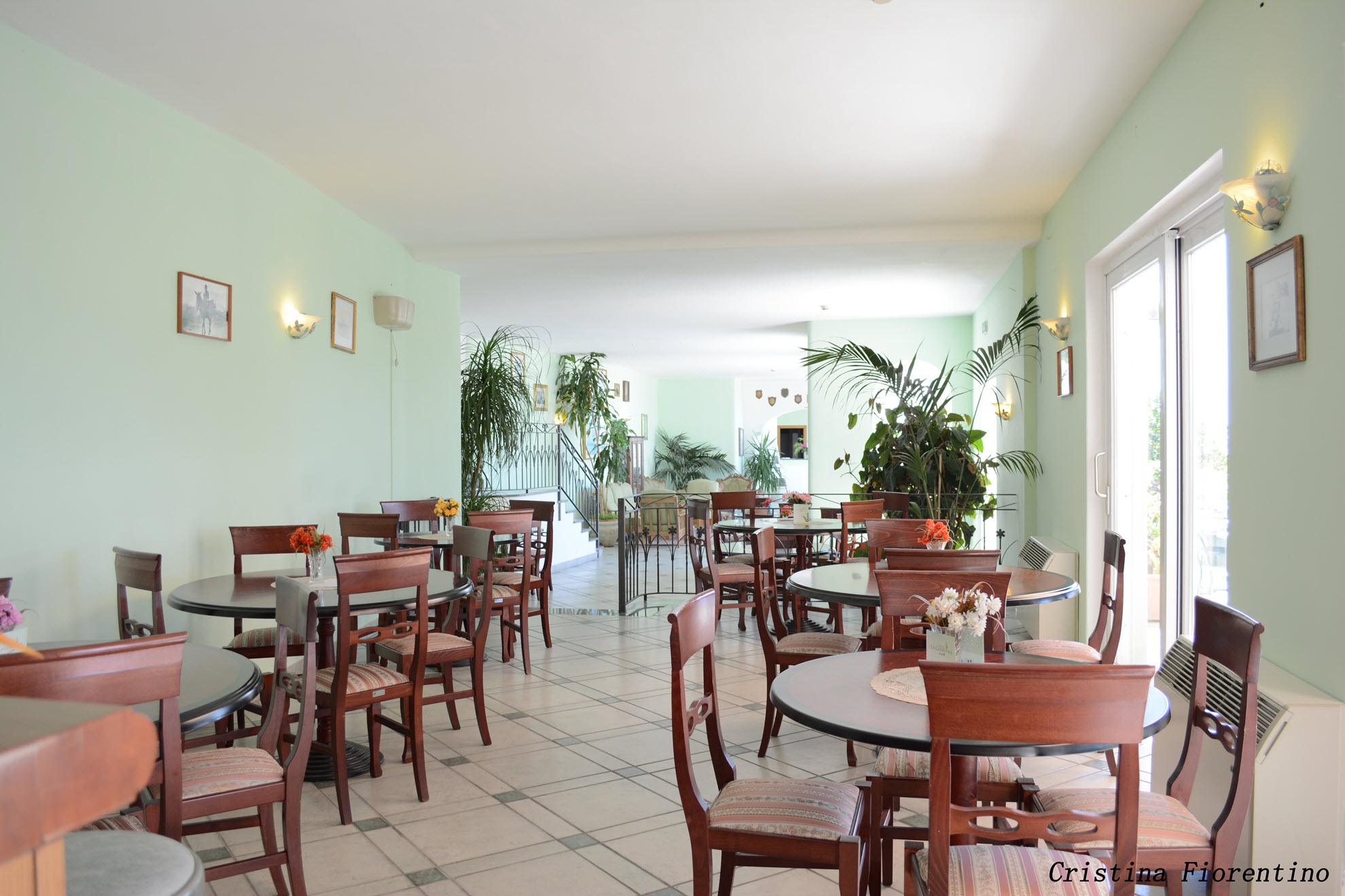 Hotel La Ginestra Forio  Bagian luar foto