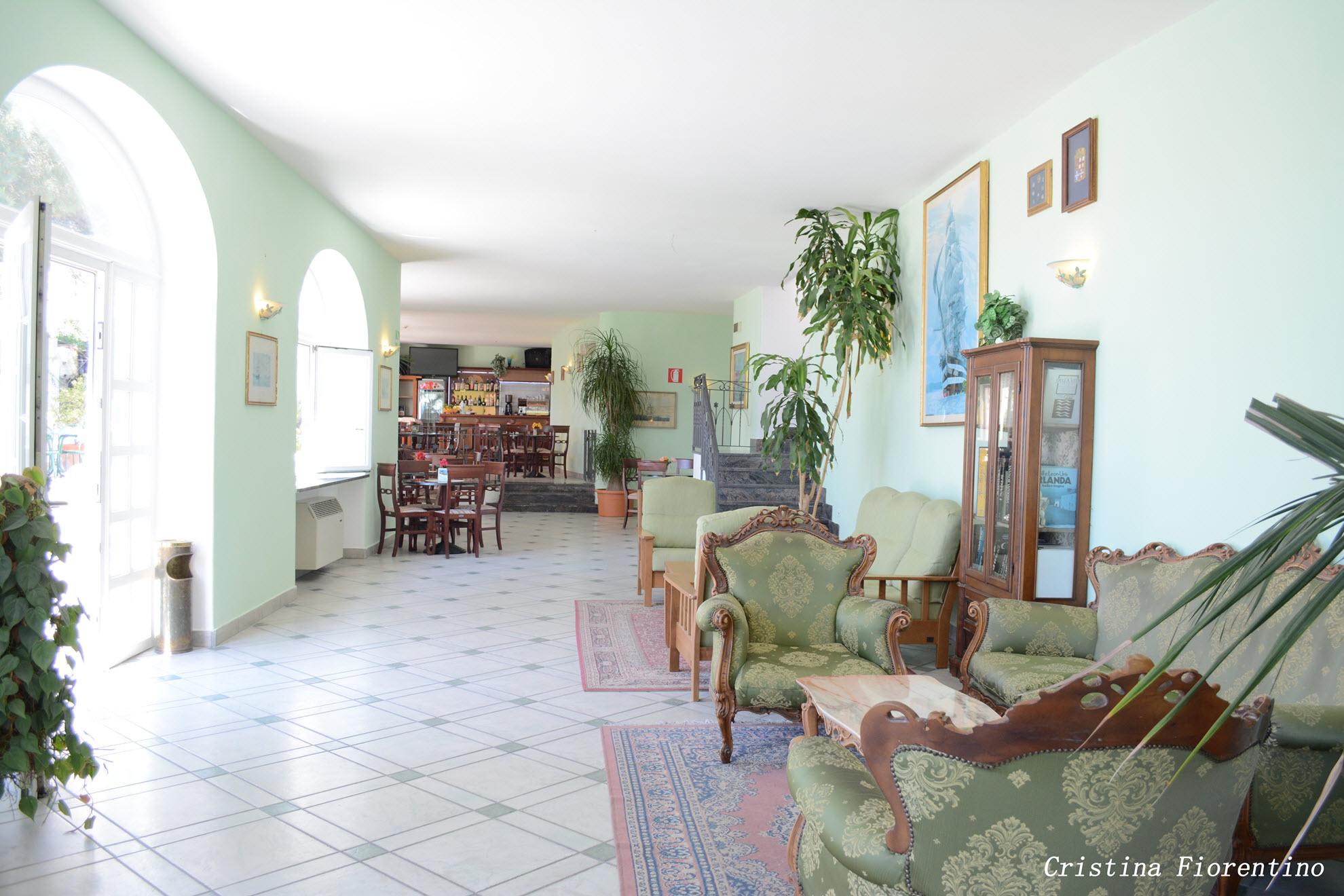 Hotel La Ginestra Forio  Bagian luar foto